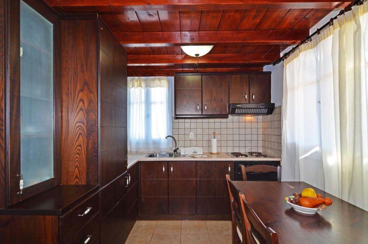 Nikos Sea View Apartments Adamantas  Exterior photo